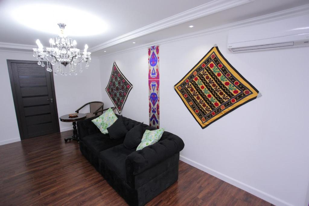 Overlooking Registan Square Luxury 2 Bedrooms Apartment Samarkand Exterior foto